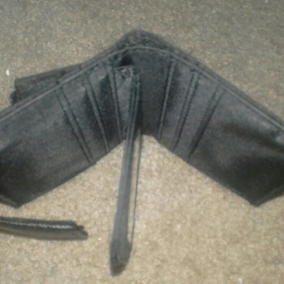 Wallet - Picture 4 of 4